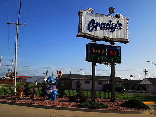 Grady's Pizza - 4.4 stars (copy)